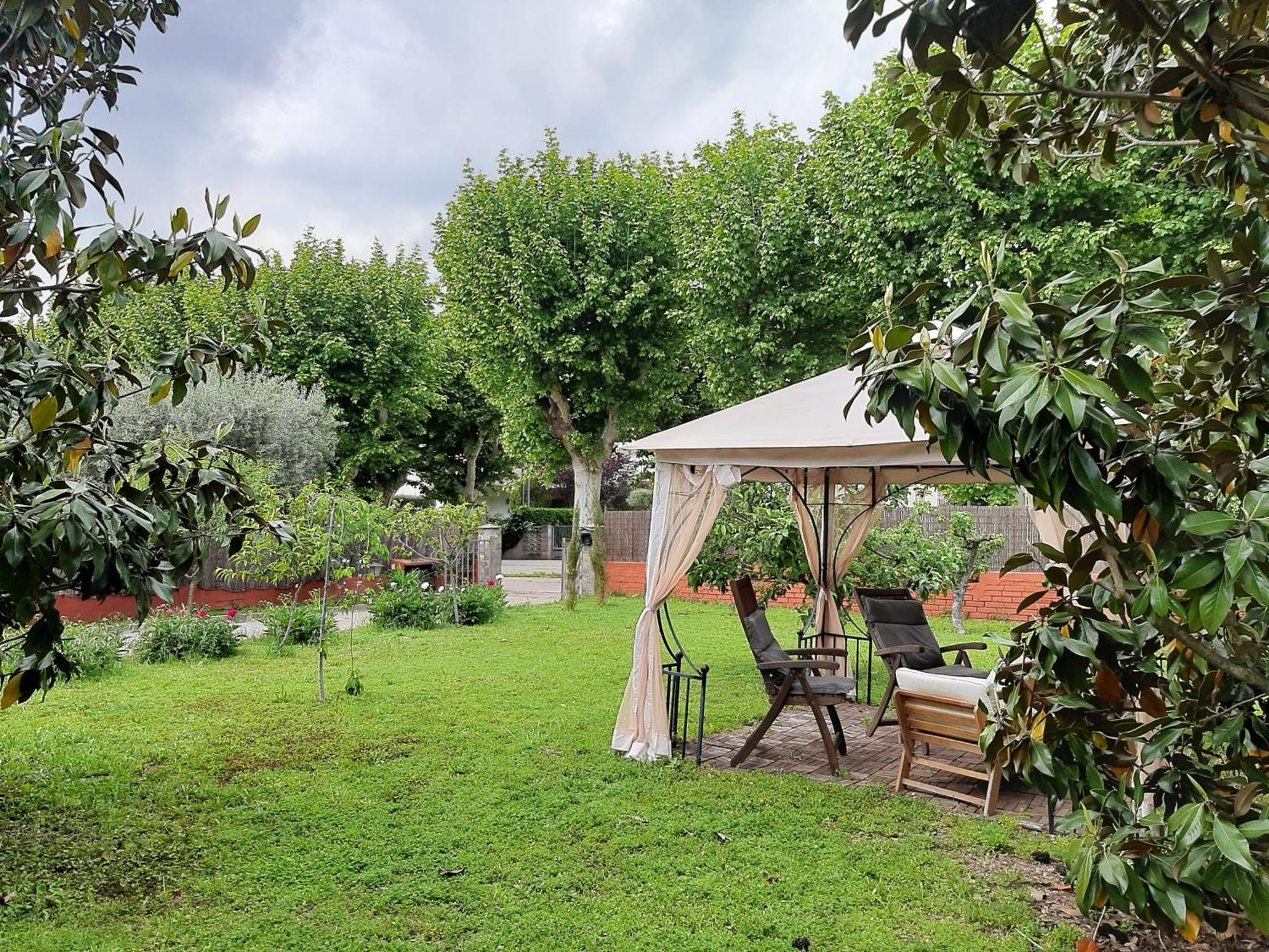 Apartamento Con Encanto L'Estany 2 Banyoles Exterior photo
